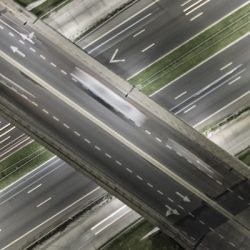 Fragmento de la Fotografía El calamar de la serie Circulación de Máximo Ruiz – fotografía de autor